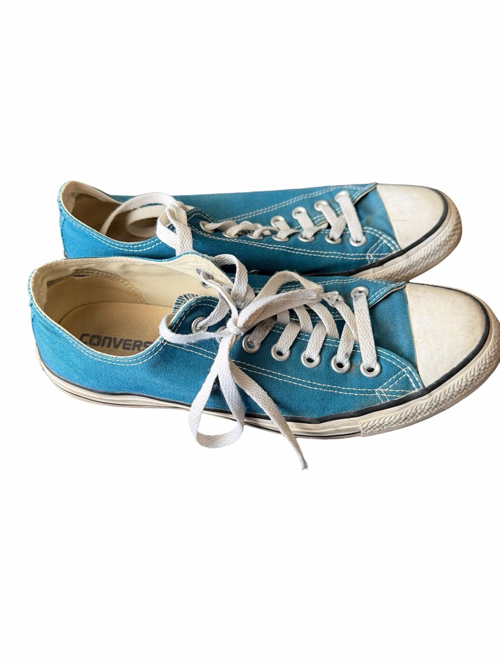 Converse All-Star Low Top Sneakers size 11 women’s/ 9 men’s GUC